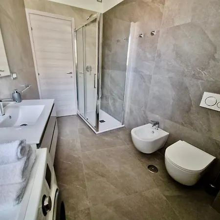 Domus Alessio Apartamento *